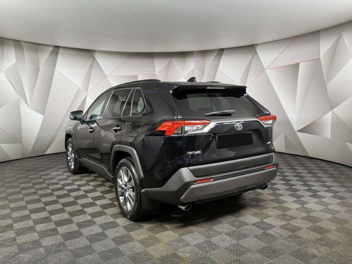 Toyota RAV4 2019 года с пробегом. Фото: #3