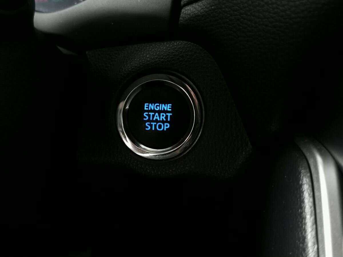 Toyota RAV4 2019 года с пробегом. Фото: #16