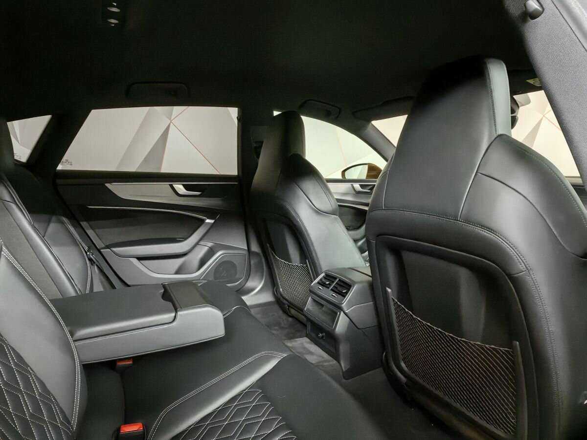 Audi A7 2020 года с пробегом. Фото: #11