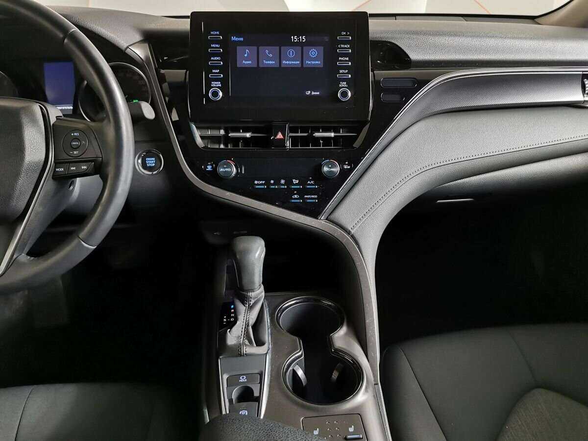 Toyota Camry 2021 года с пробегом. Фото: #10