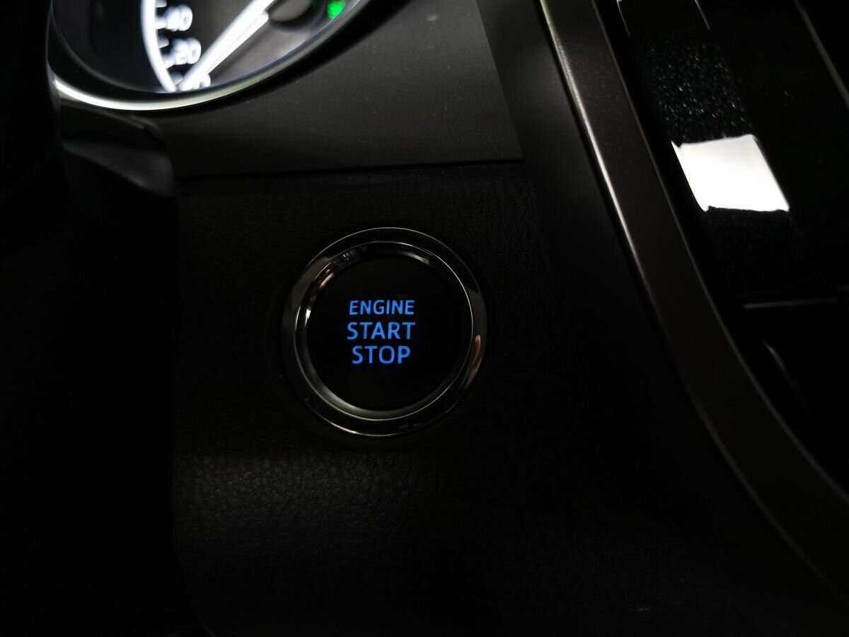 Toyota Camry 2021 года с пробегом. Фото: #16