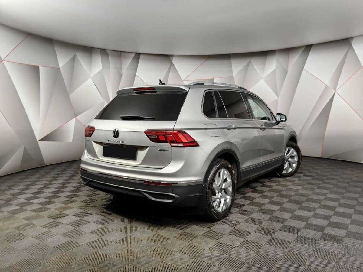 Volkswagen Tiguan 2021 года с пробегом. Фото: #1