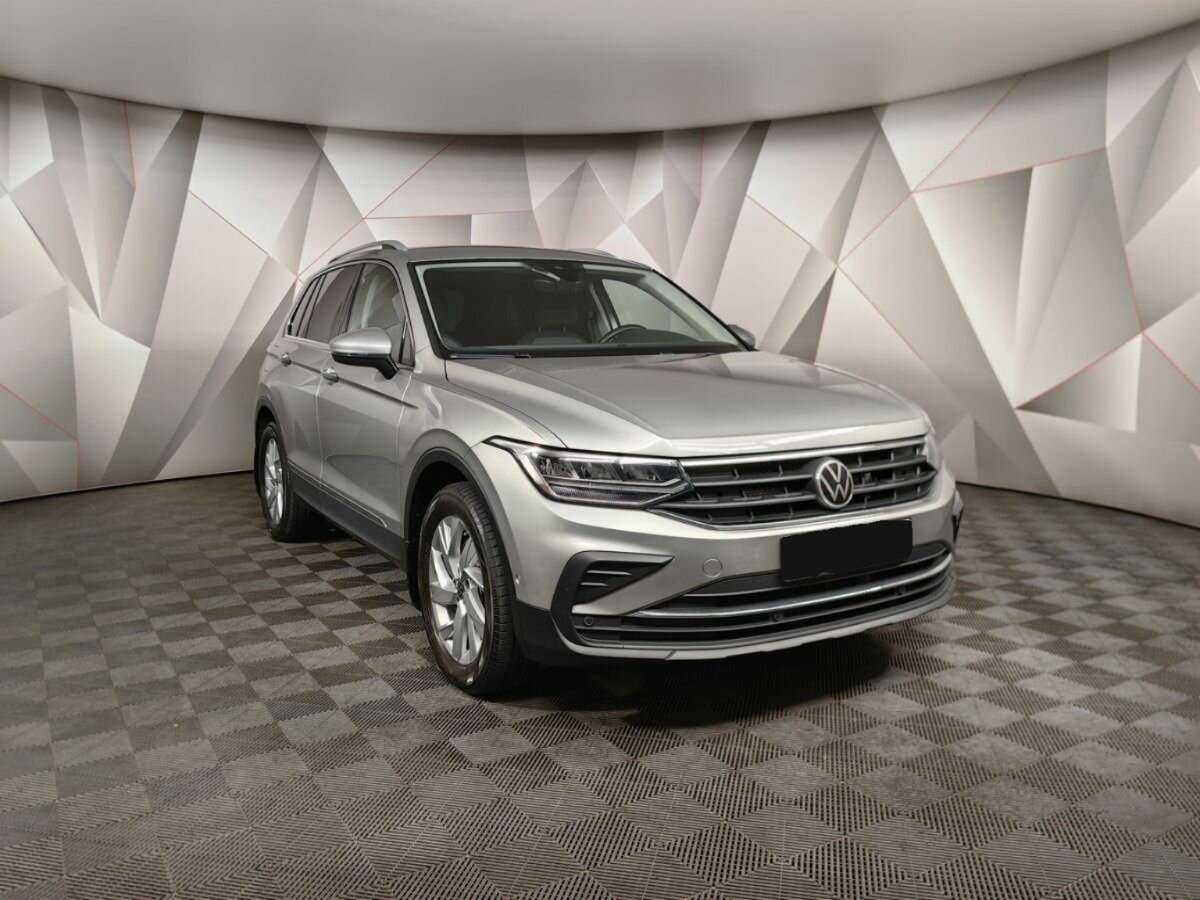 Volkswagen Tiguan 2021 года с пробегом. Фото: #2