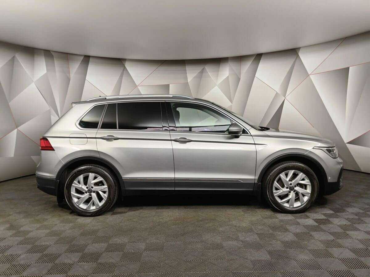 Volkswagen Tiguan 2021 года с пробегом. Фото: #5
