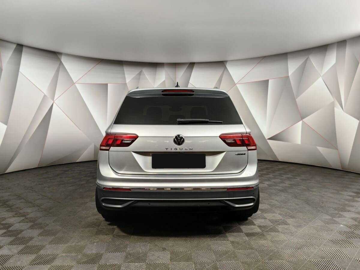 Volkswagen Tiguan 2021 года с пробегом. Фото: #7