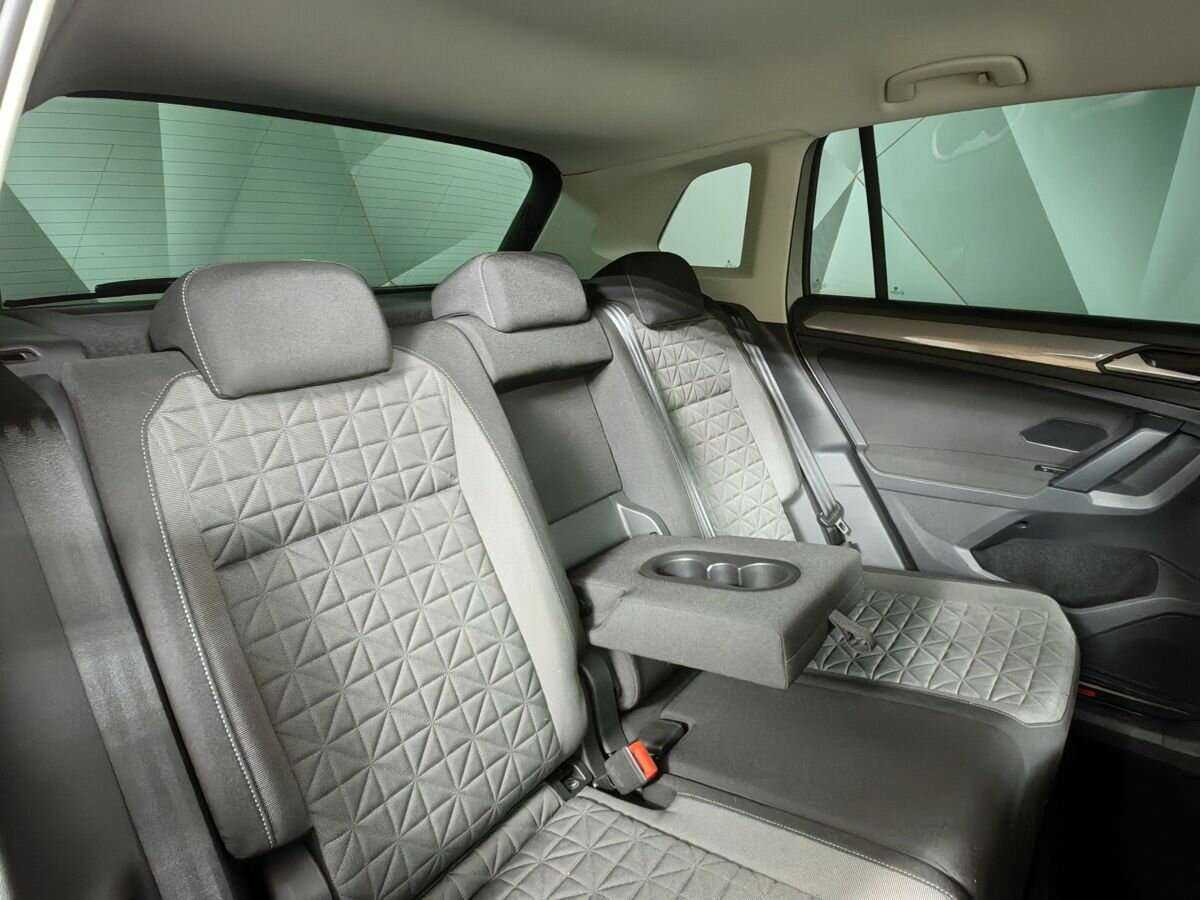 Volkswagen Tiguan 2021 года с пробегом. Фото: #12