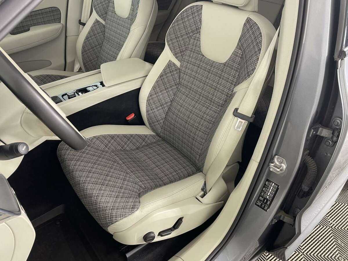 Volvo XC60 2021 года с пробегом. Фото: #9