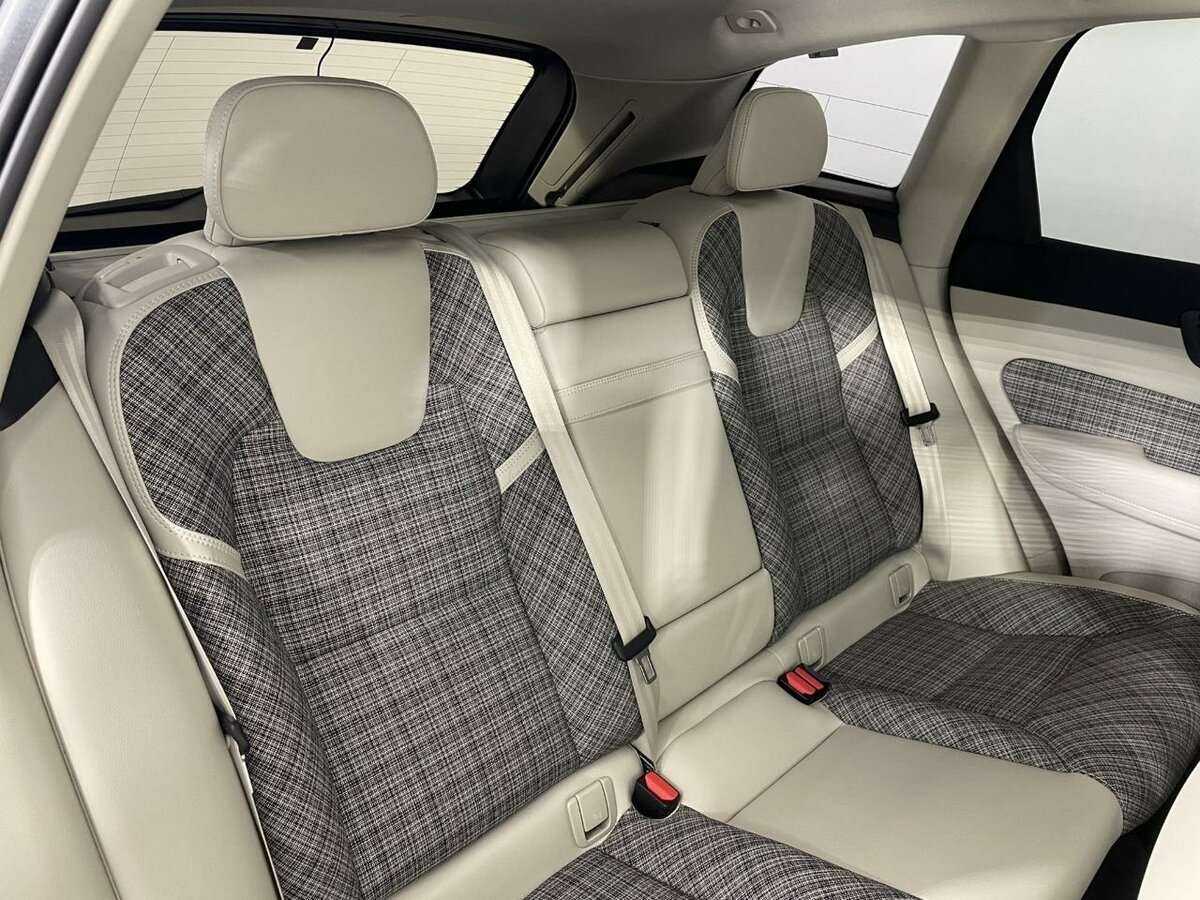 Volvo XC60 2021 года с пробегом. Фото: #14