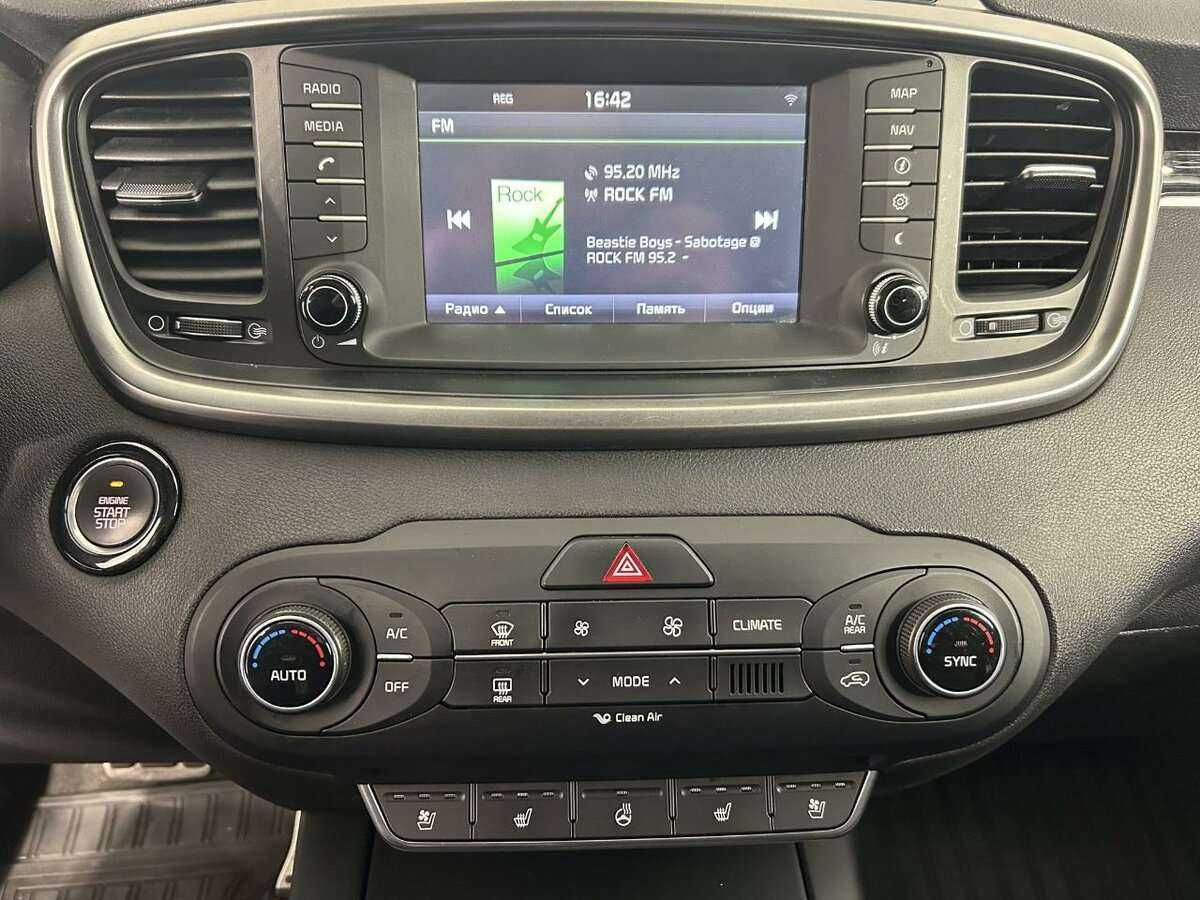 Kia Sorento 2017 года с пробегом. Фото: #9
