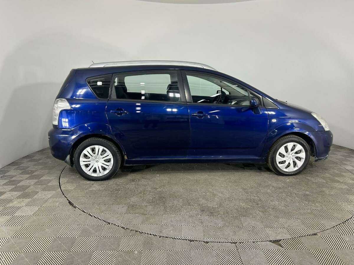 Toyota Corolla Verso 2006 года с пробегом. Фото: #3