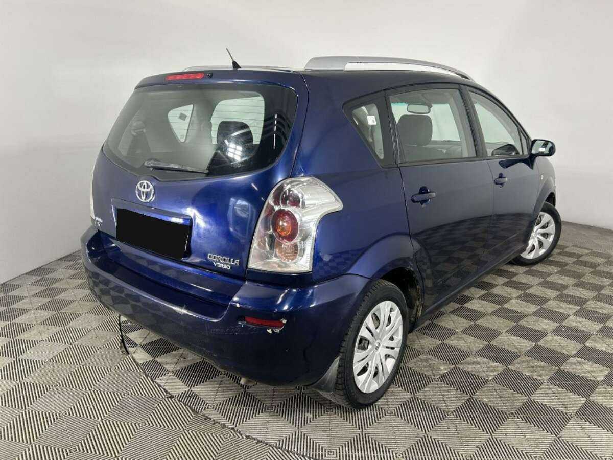 Toyota Corolla Verso 2006 года с пробегом. Фото: #5