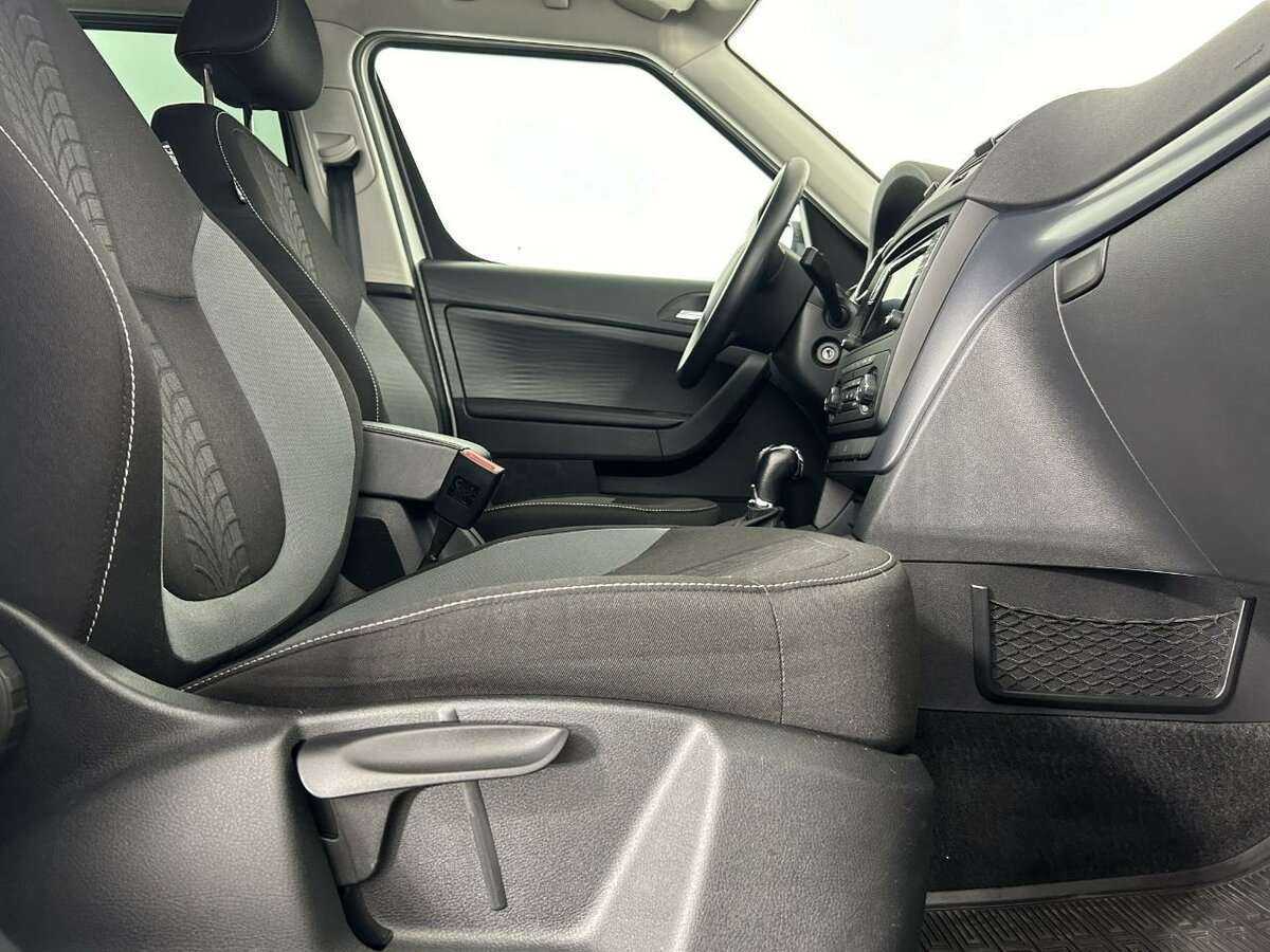 Б/У Шкода Йети 2017 года. Фото: #13