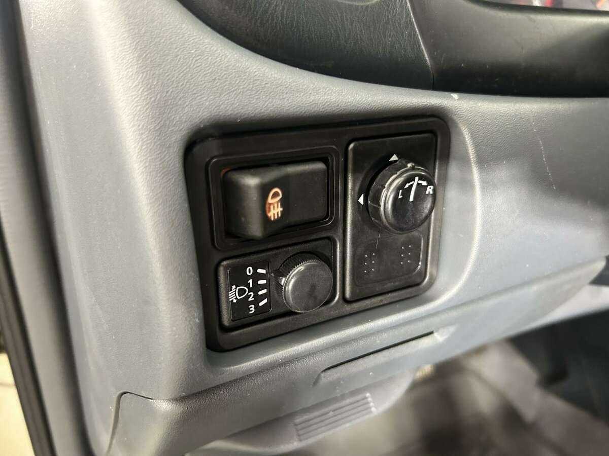 Nissan Almera Classic 2006 года с пробегом. Фото: #8