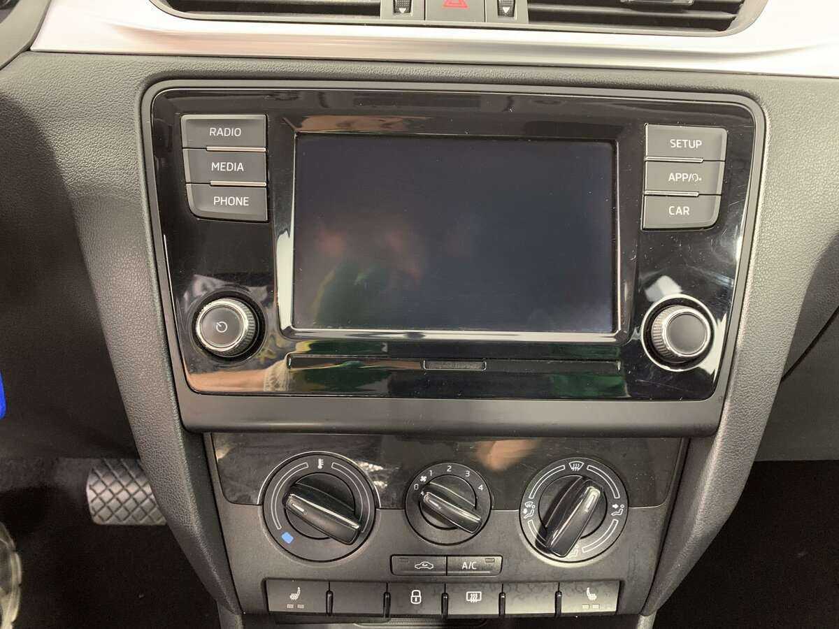 Б/У Шкода Рапид 2019 года. Фото: #11