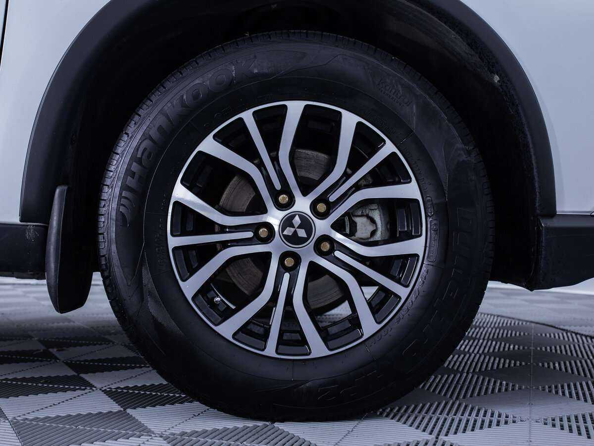 Mitsubishi Outlander 2020 года с пробегом. Фото: #8