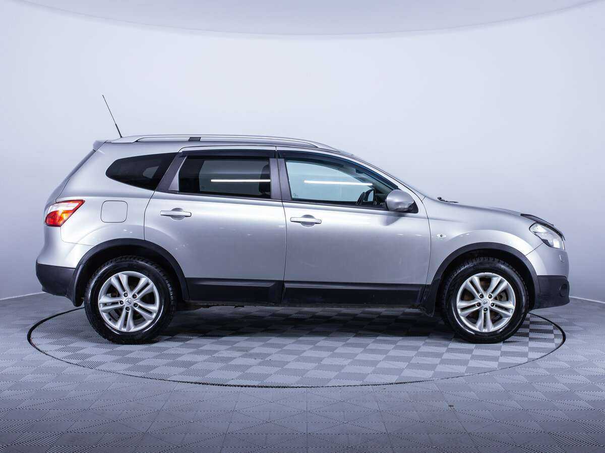 Nissan Qashqai+2 2010 года с пробегом. Фото: #3