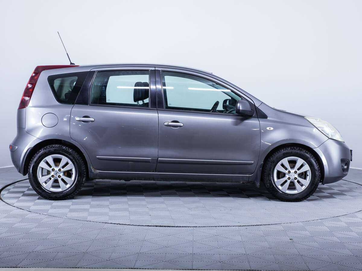 Nissan Note 2011 года с пробегом. Фото: #3