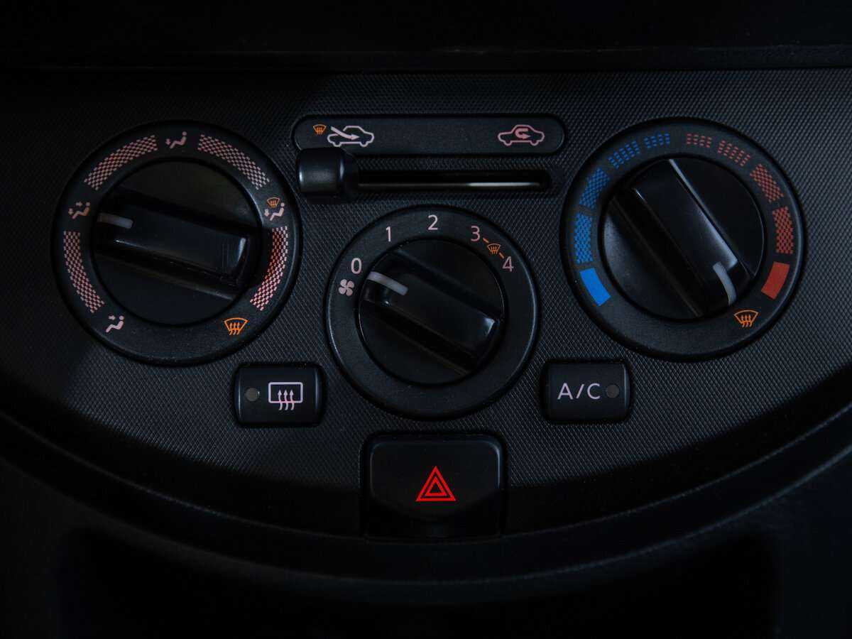 Nissan Note 2011 года с пробегом. Фото: #12