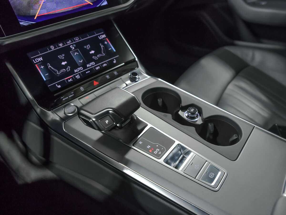 Audi A6 2019 года с пробегом. Фото: #11