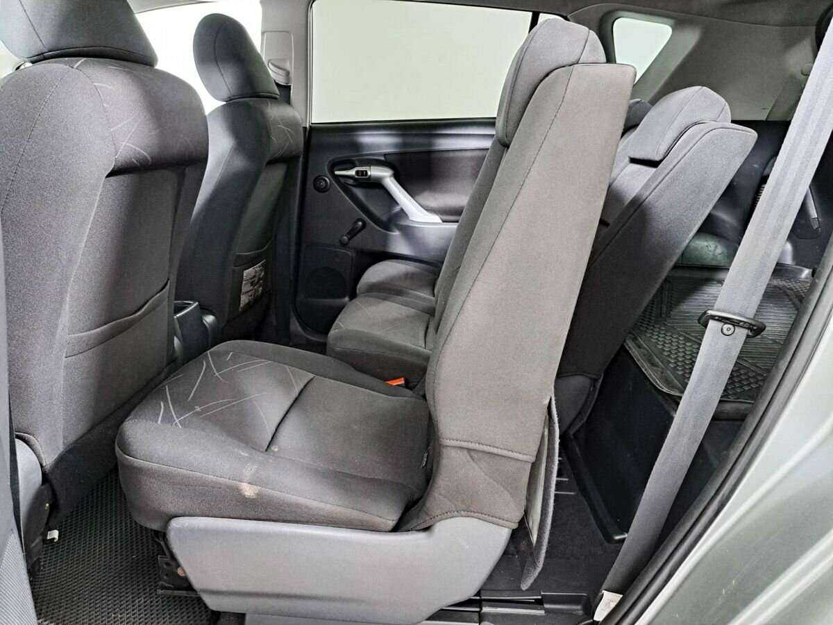 Toyota Verso 2012 года с пробегом. Фото: #9