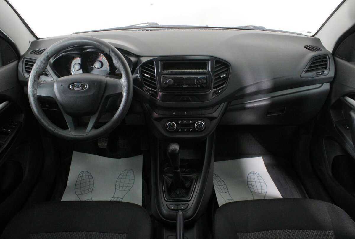 Б/У Лада (ВАЗ) Веста 2017 года. Фото: #10