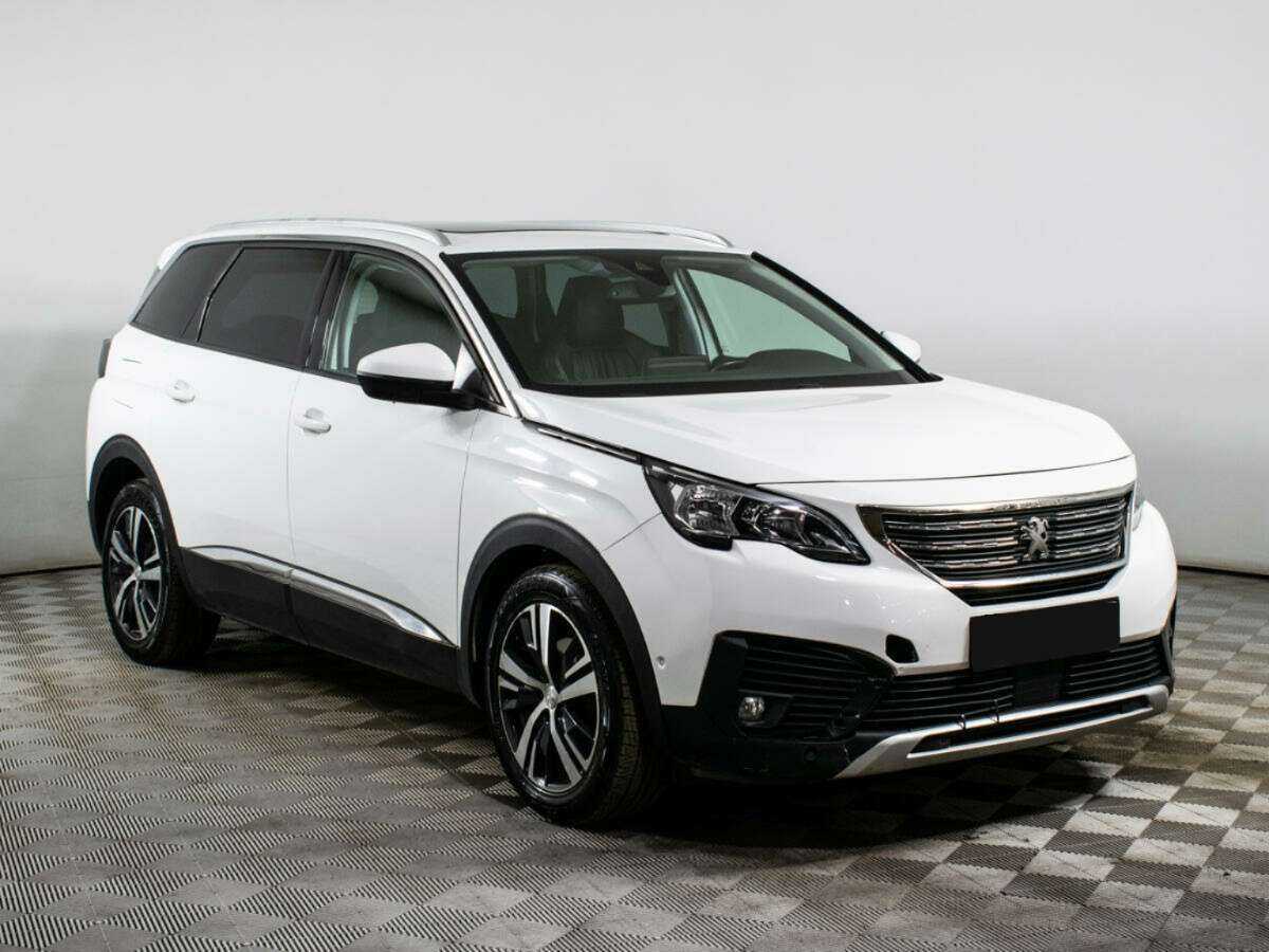 Peugeot 5008 2018 года с пробегом. Фото: #2