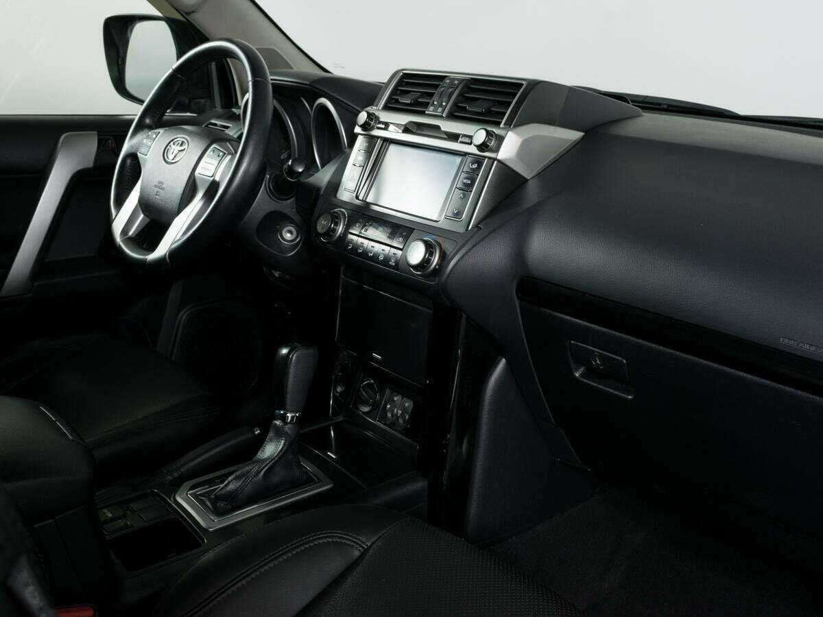 Toyota Land Cruiser Prado 2015 года с пробегом. Фото: #8