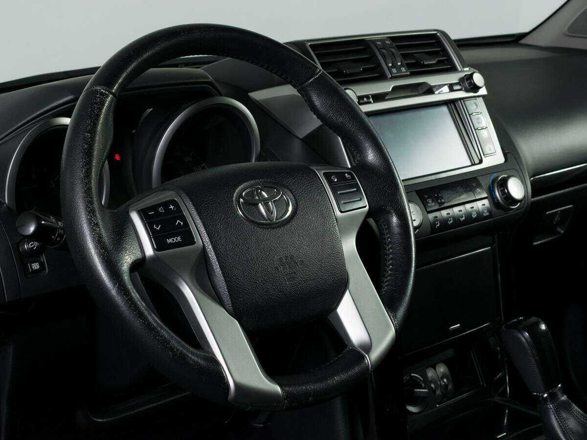 Toyota Land Cruiser Prado 2015 года с пробегом. Фото: #13