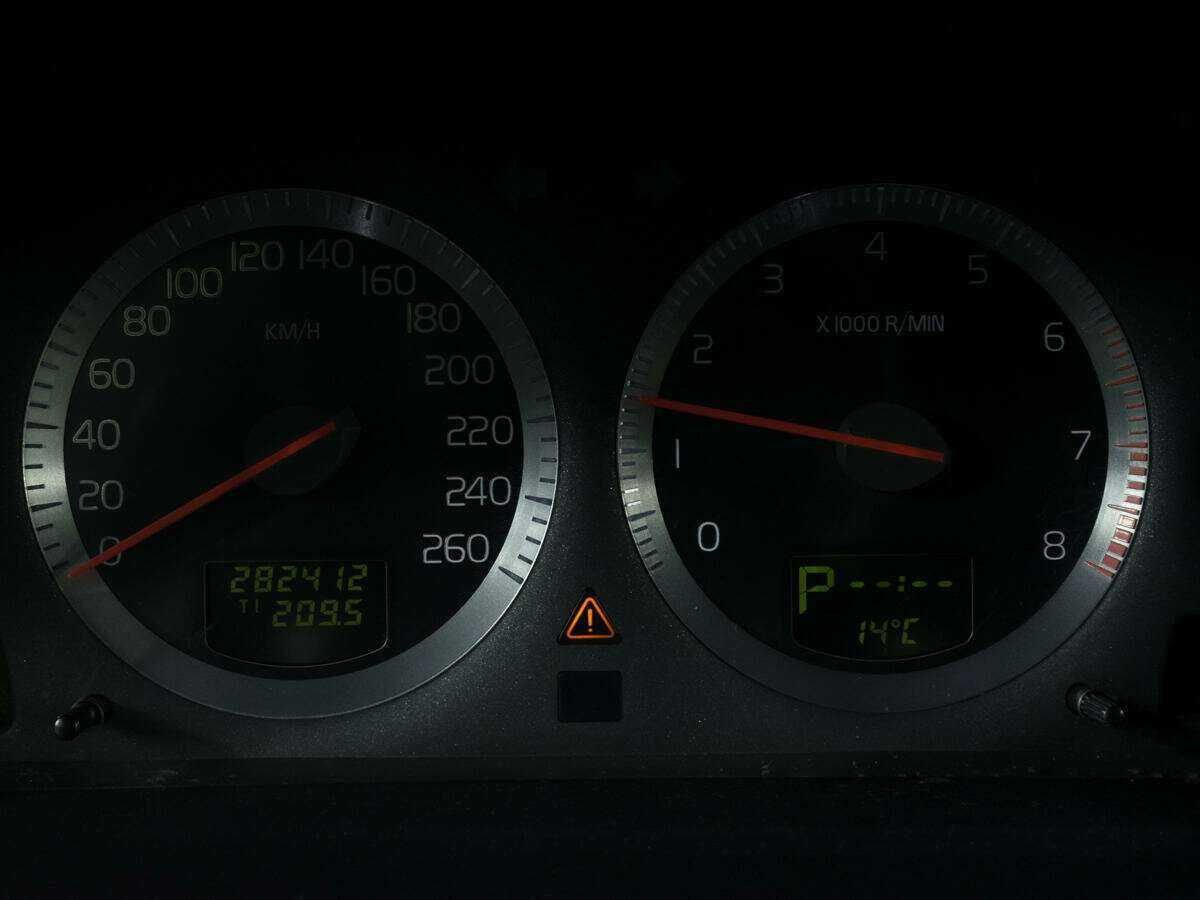 Volvo S60 2008 года с пробегом. Фото: #10