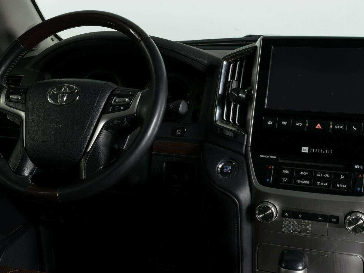 Toyota Land Cruiser 2015 года с пробегом. Фото: #11