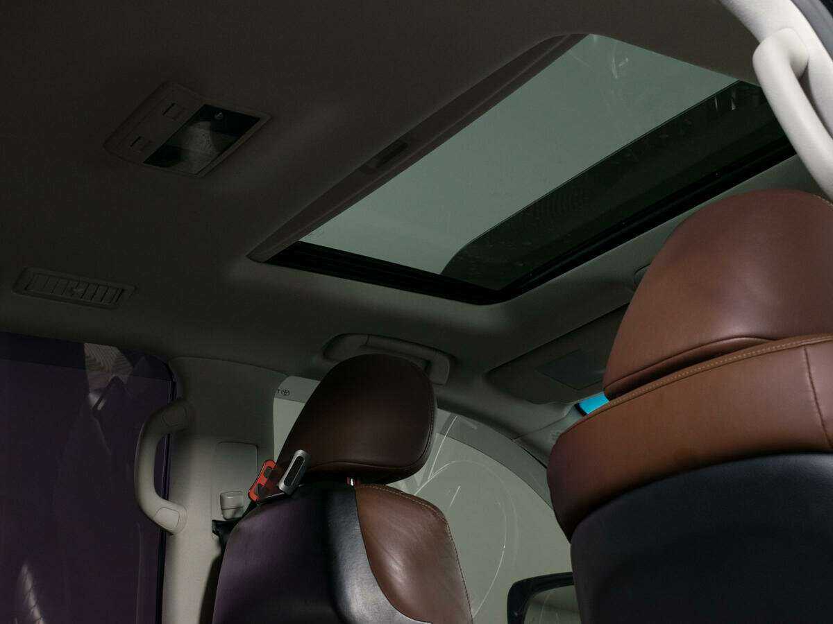 Toyota Land Cruiser 2015 года с пробегом. Фото: #13