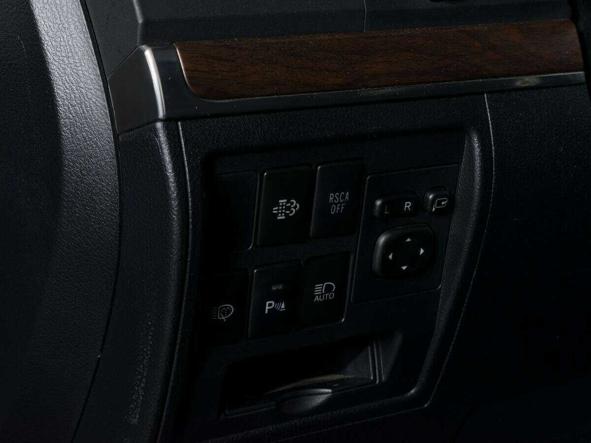 Toyota Land Cruiser 2015 года с пробегом. Фото: #18