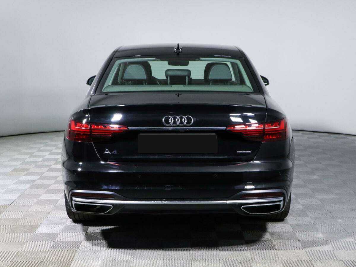 Audi A4 2021 года с пробегом. Фото: #4