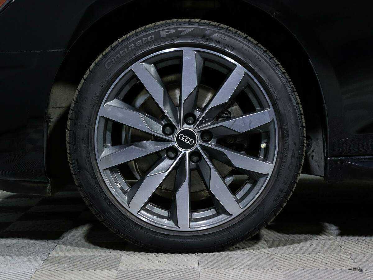 Audi A4 2021 года с пробегом. Фото: #11