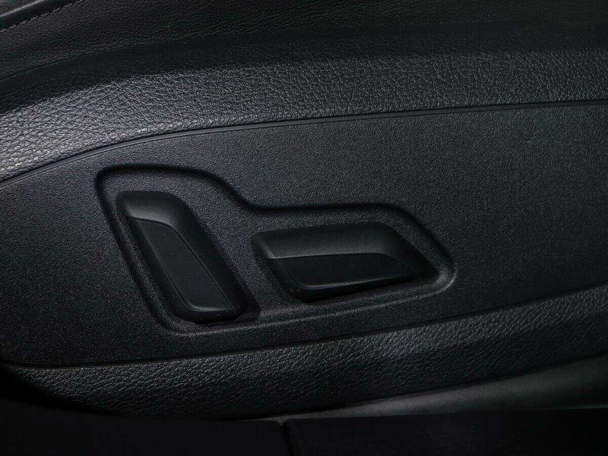 Audi A4 2021 года с пробегом. Фото: #12