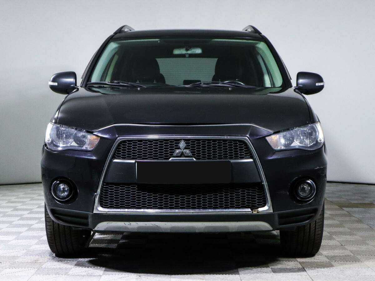 Mitsubishi Outlander 2011 года с пробегом. Фото: #1
