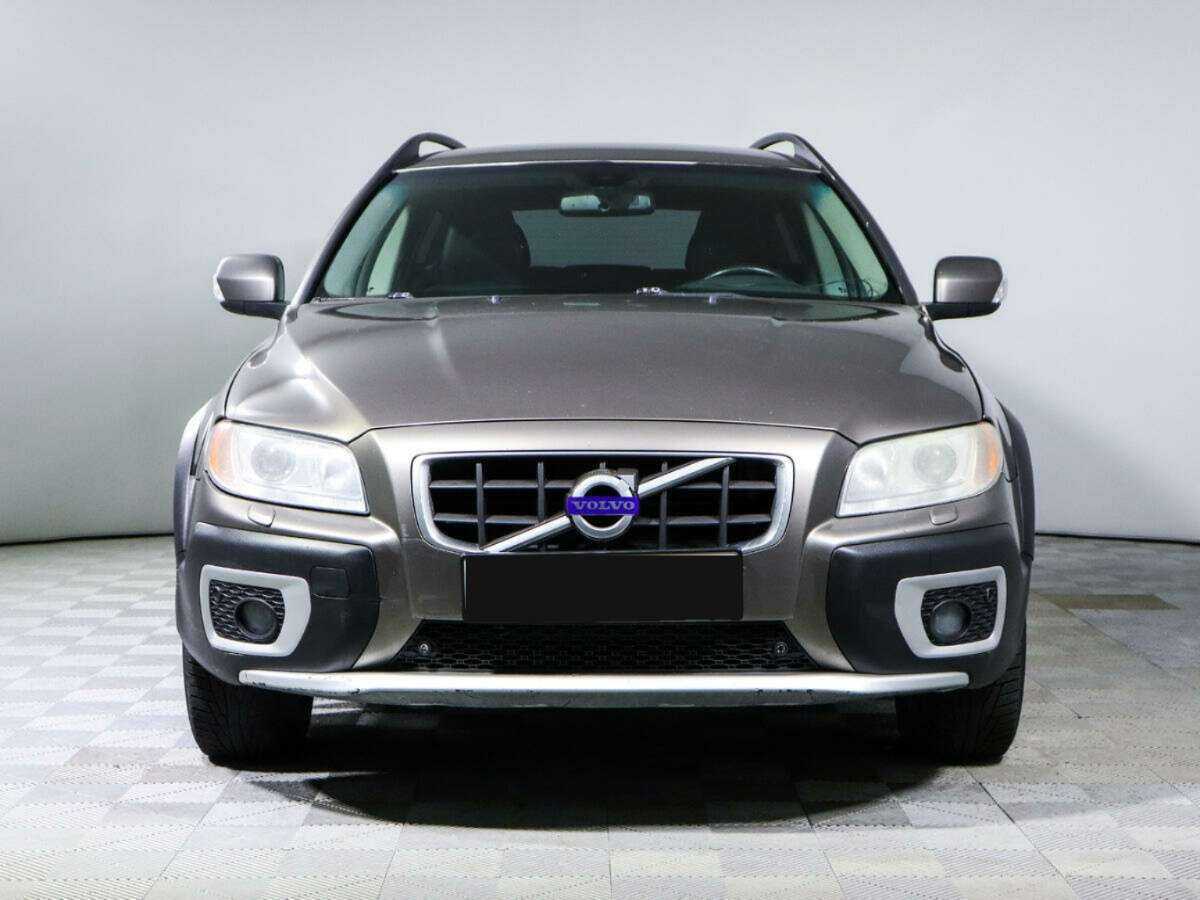 Volvo XC70 2010 года с пробегом. Фото: #1