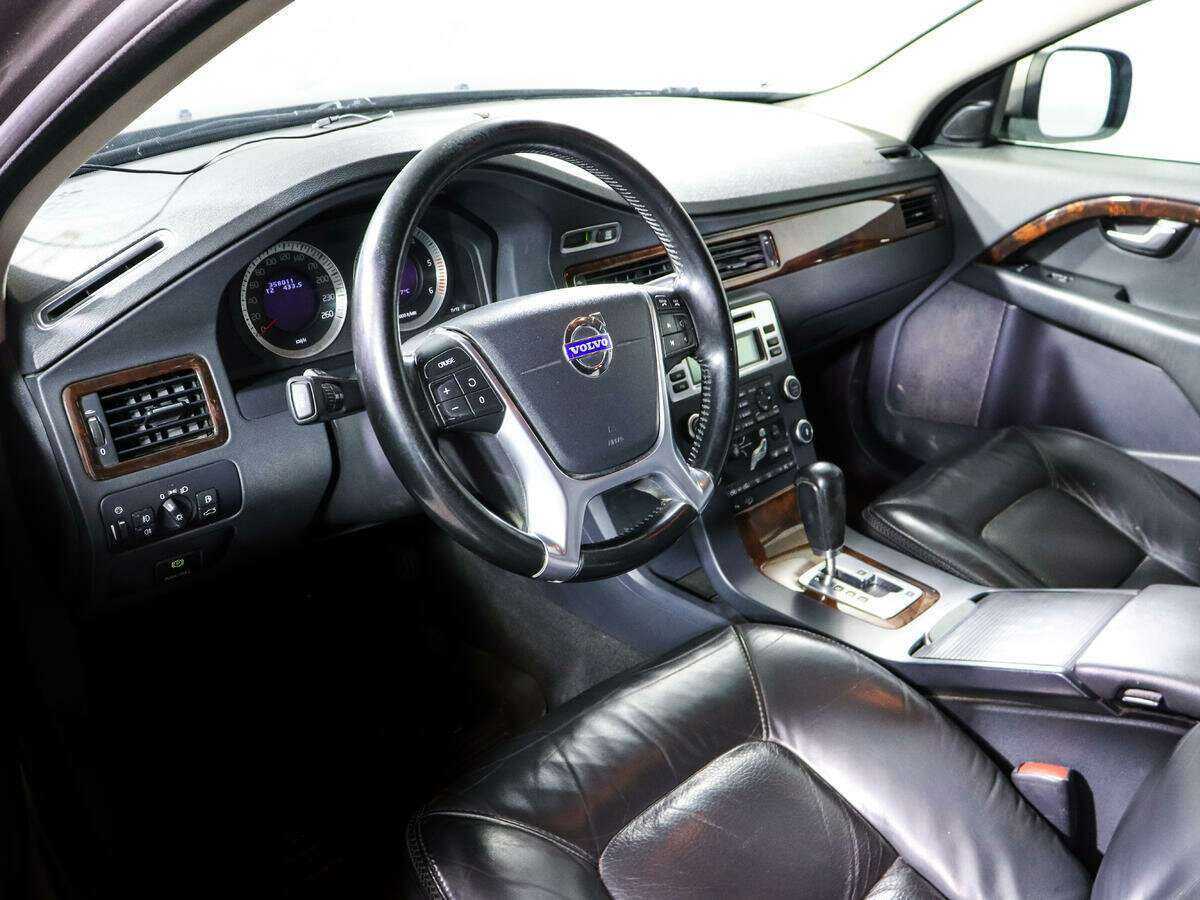 Volvo XC70 2010 года с пробегом. Фото: #11