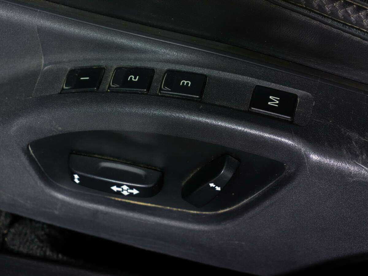 Volvo XC70 2010 года с пробегом. Фото: #13