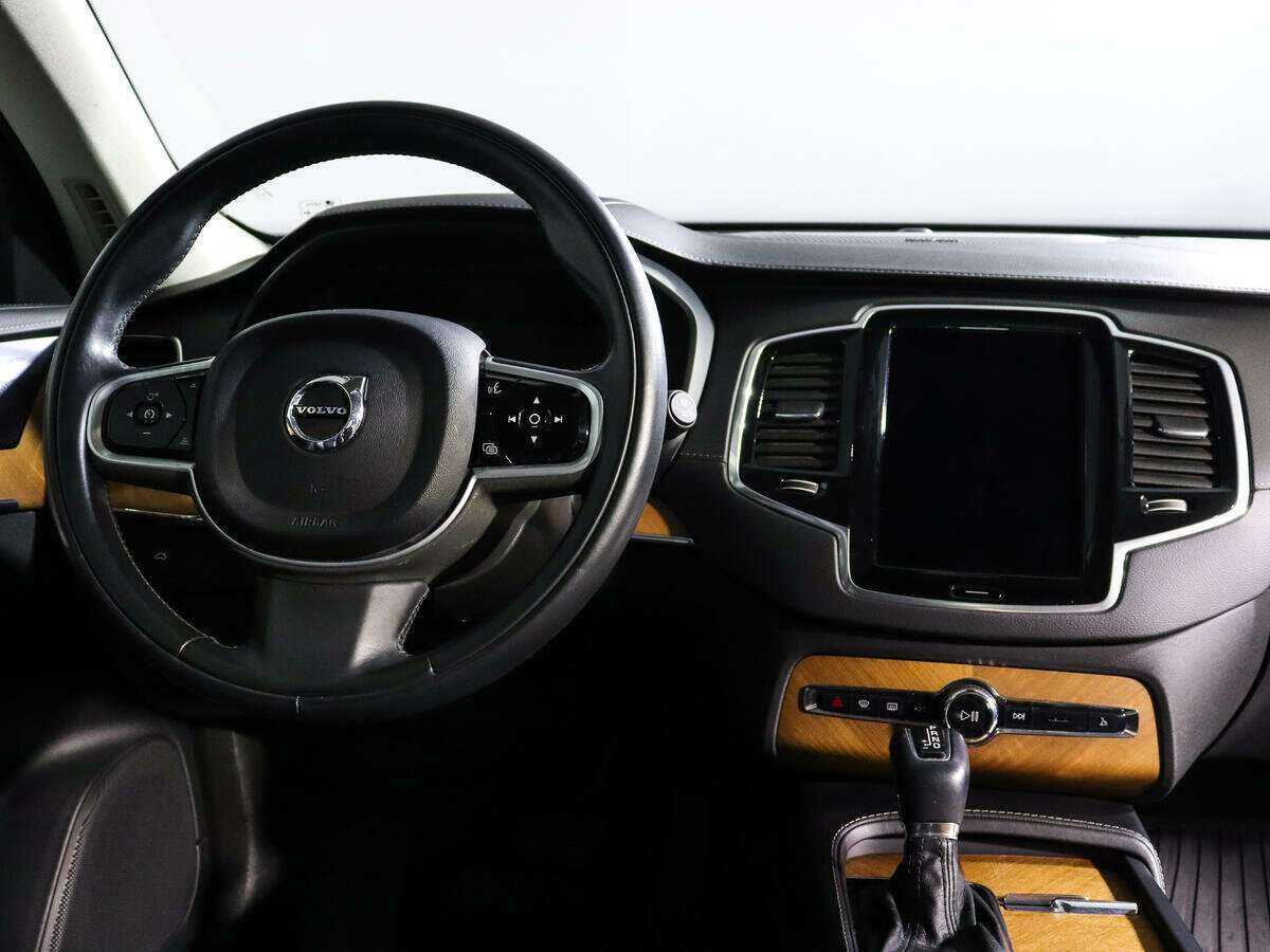 Volvo XC90 2020 года с пробегом. Фото: #11