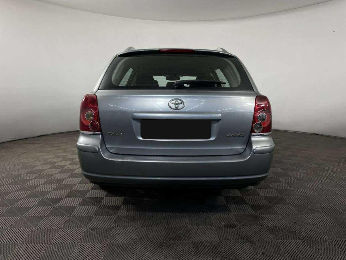 Toyota Avensis 2008 года с пробегом. Фото: #2
