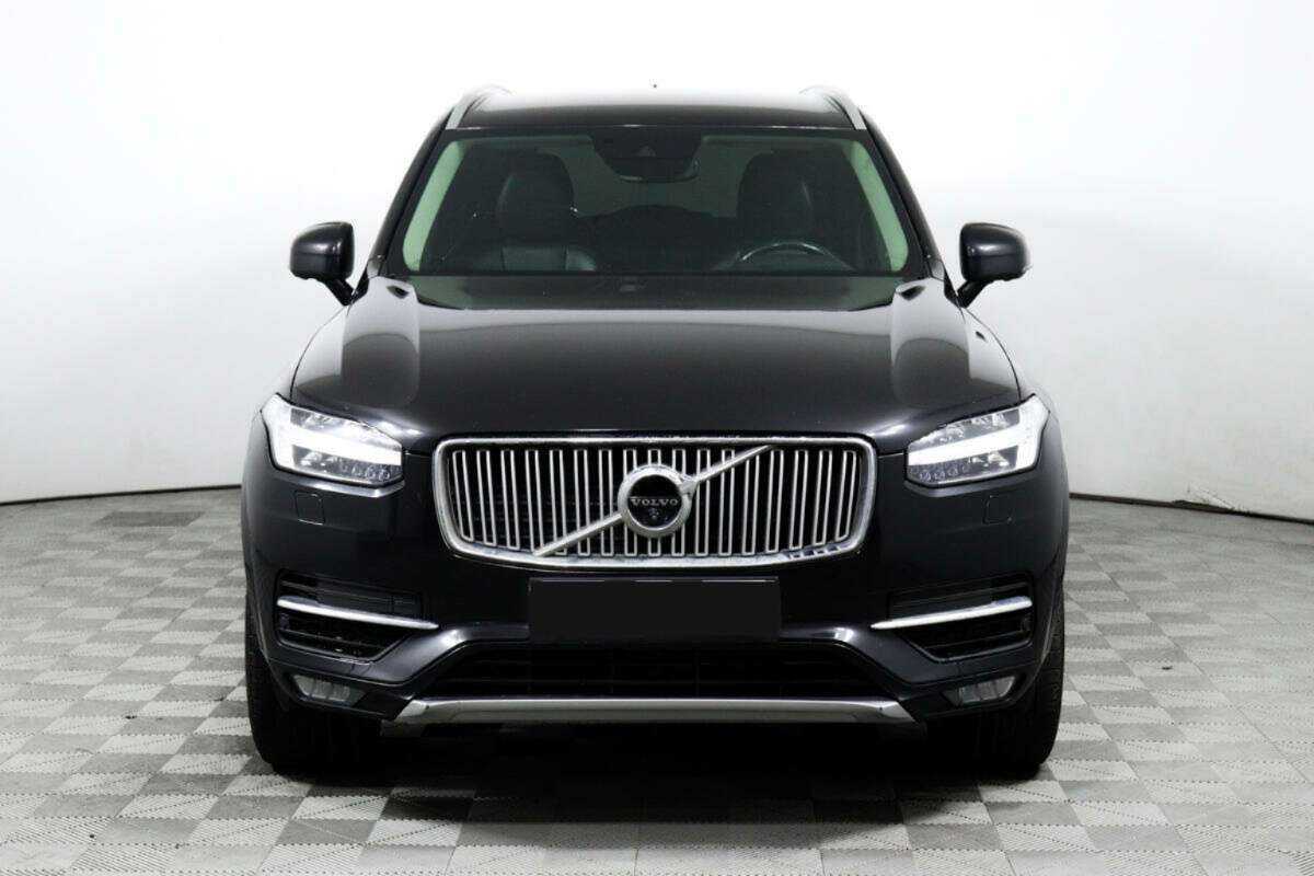 Volvo XC90 2017 года с пробегом. Фото: #1