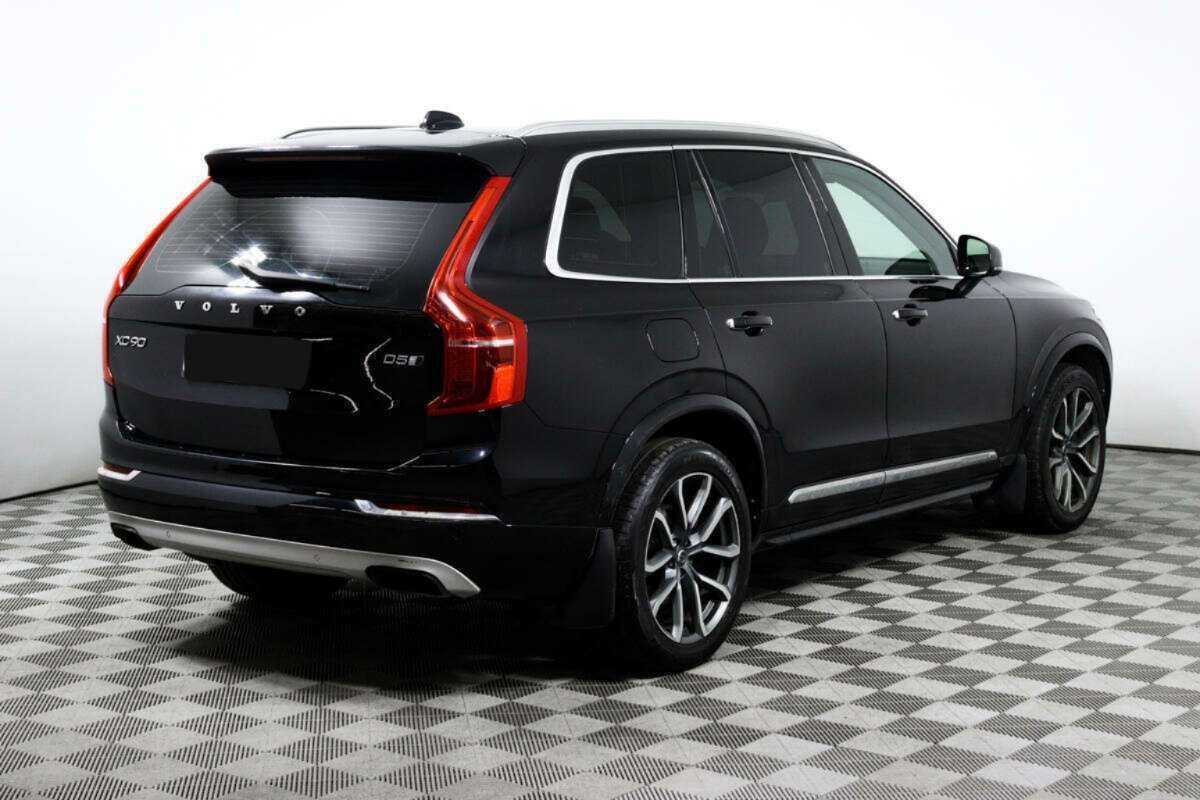 Volvo XC90 2017 года с пробегом. Фото: #4