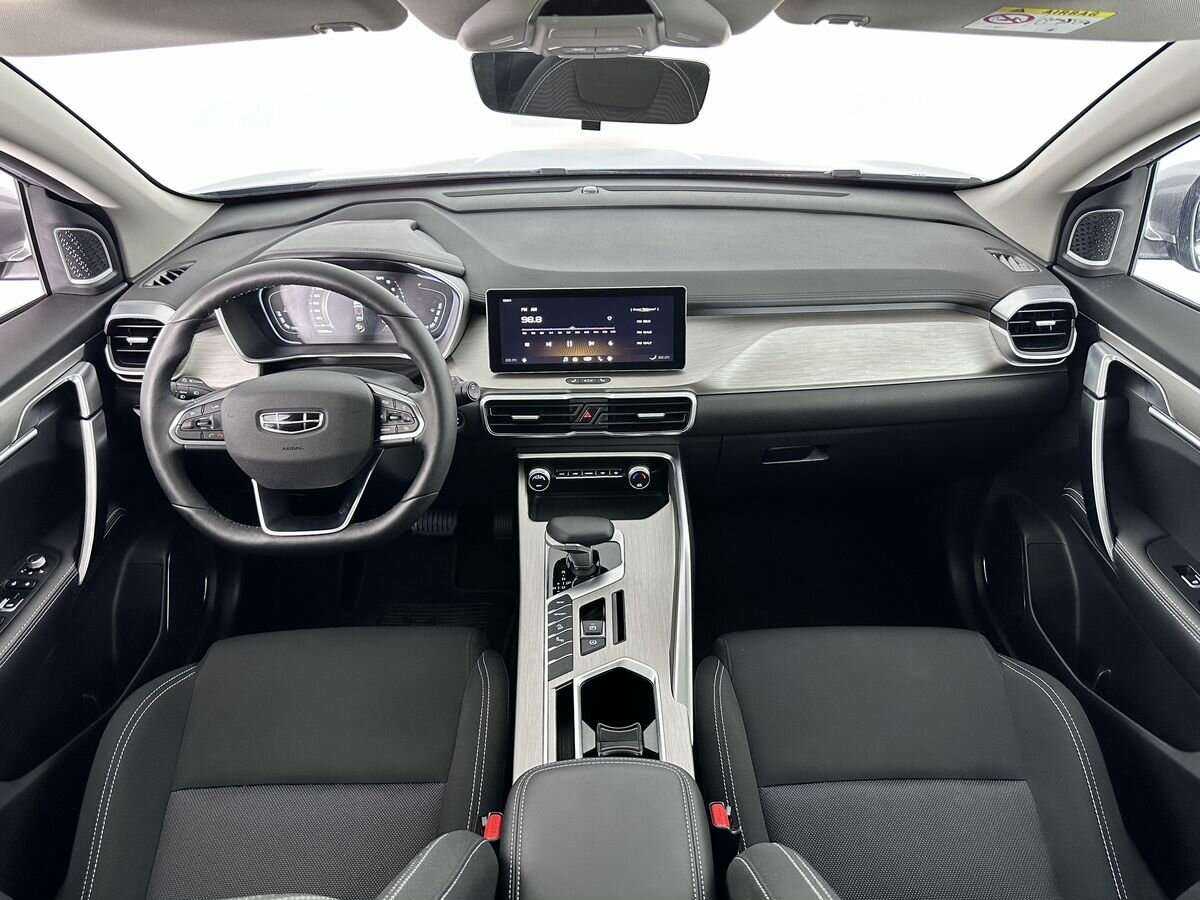 Geely Coolray 2023 года с пробегом. Фото: #8