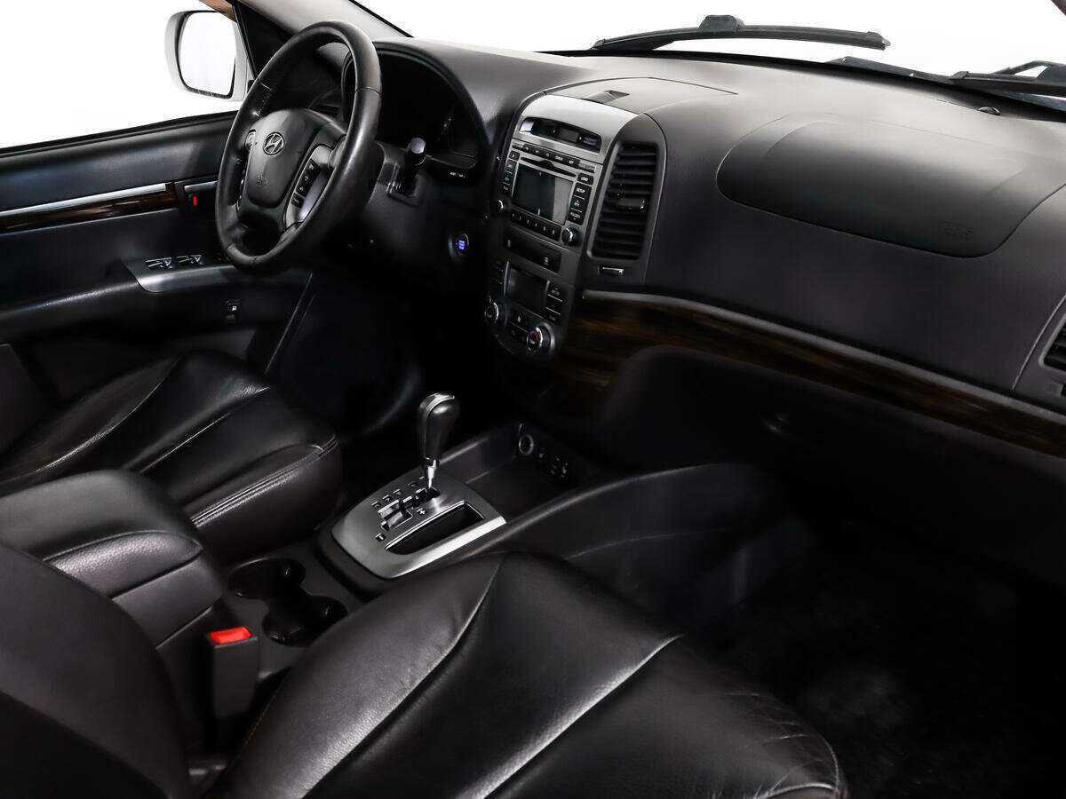 Hyundai Santa Fe 2010 года с пробегом. Фото: #12