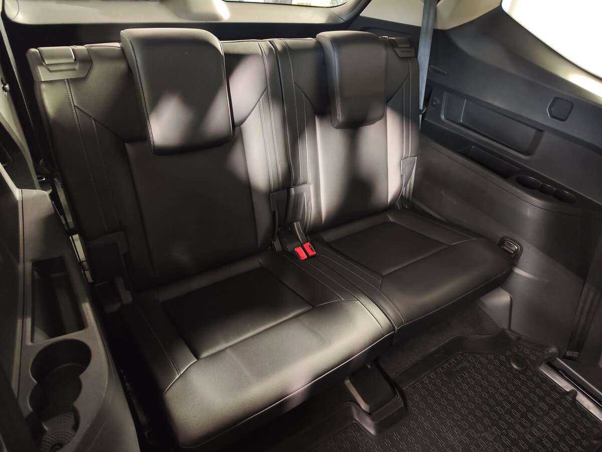 Volkswagen Teramont 2018 года с пробегом. Фото: #11