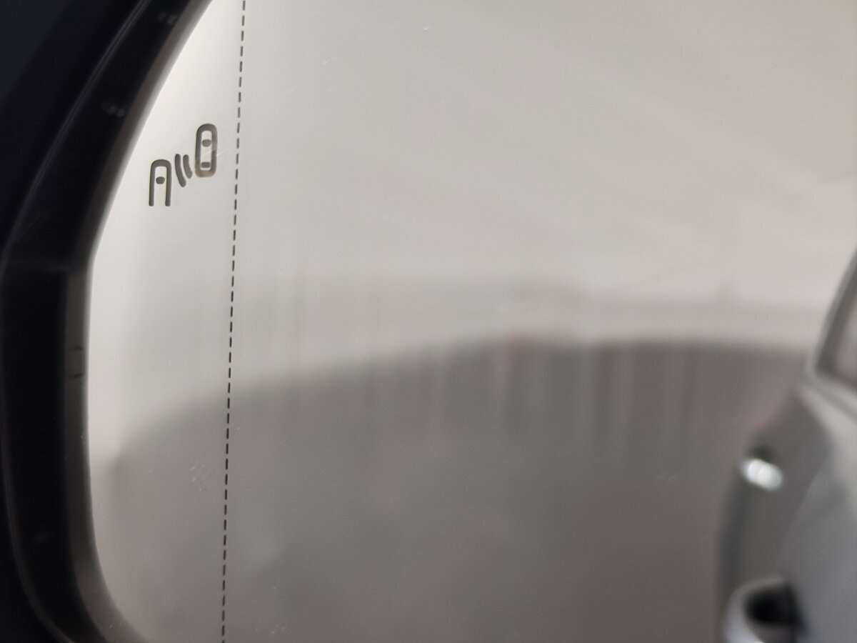 Volkswagen Teramont 2018 года с пробегом. Фото: #24