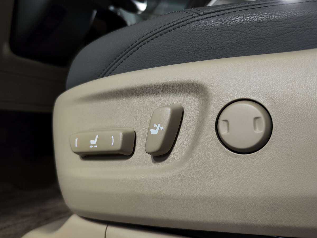 Toyota Land Cruiser Prado 2021 года с пробегом. Фото: #11