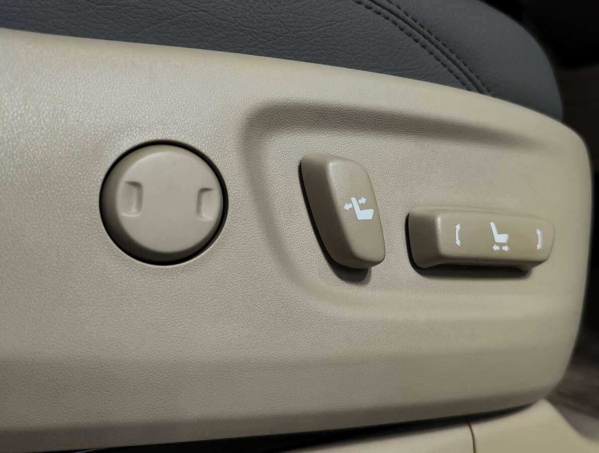 Toyota Land Cruiser Prado 2021 года с пробегом. Фото: #13