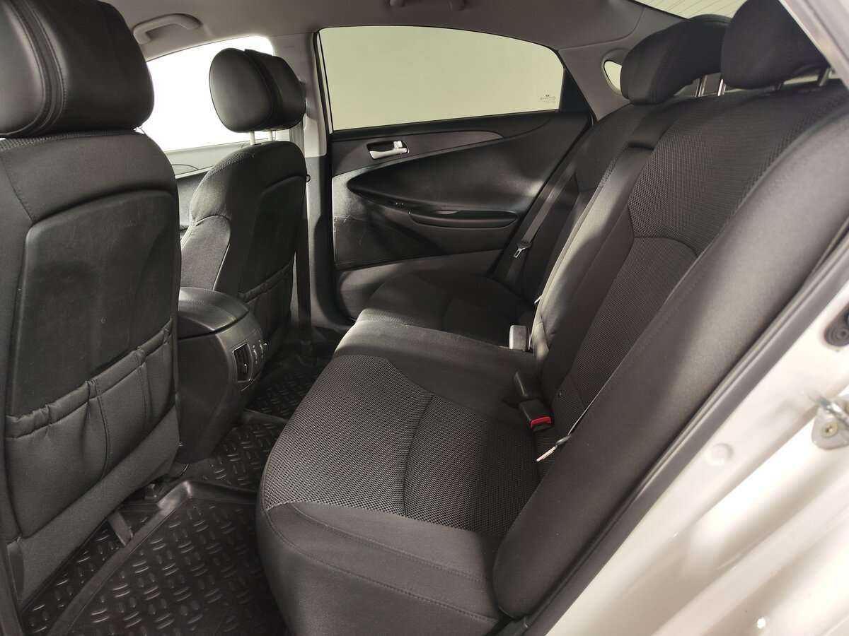 Hyundai Sonata 2011 года с пробегом. Фото: #7